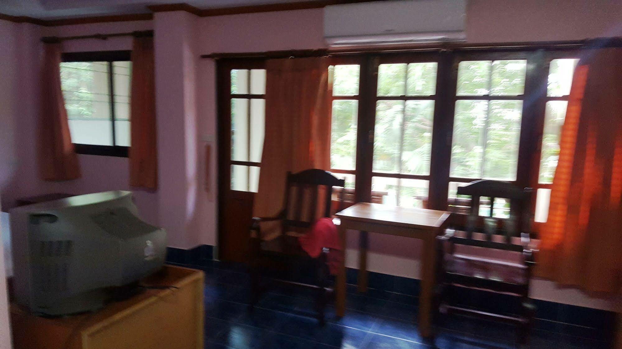 Hotel Coconut House Chaweng à Ko Samui Extérieur photo