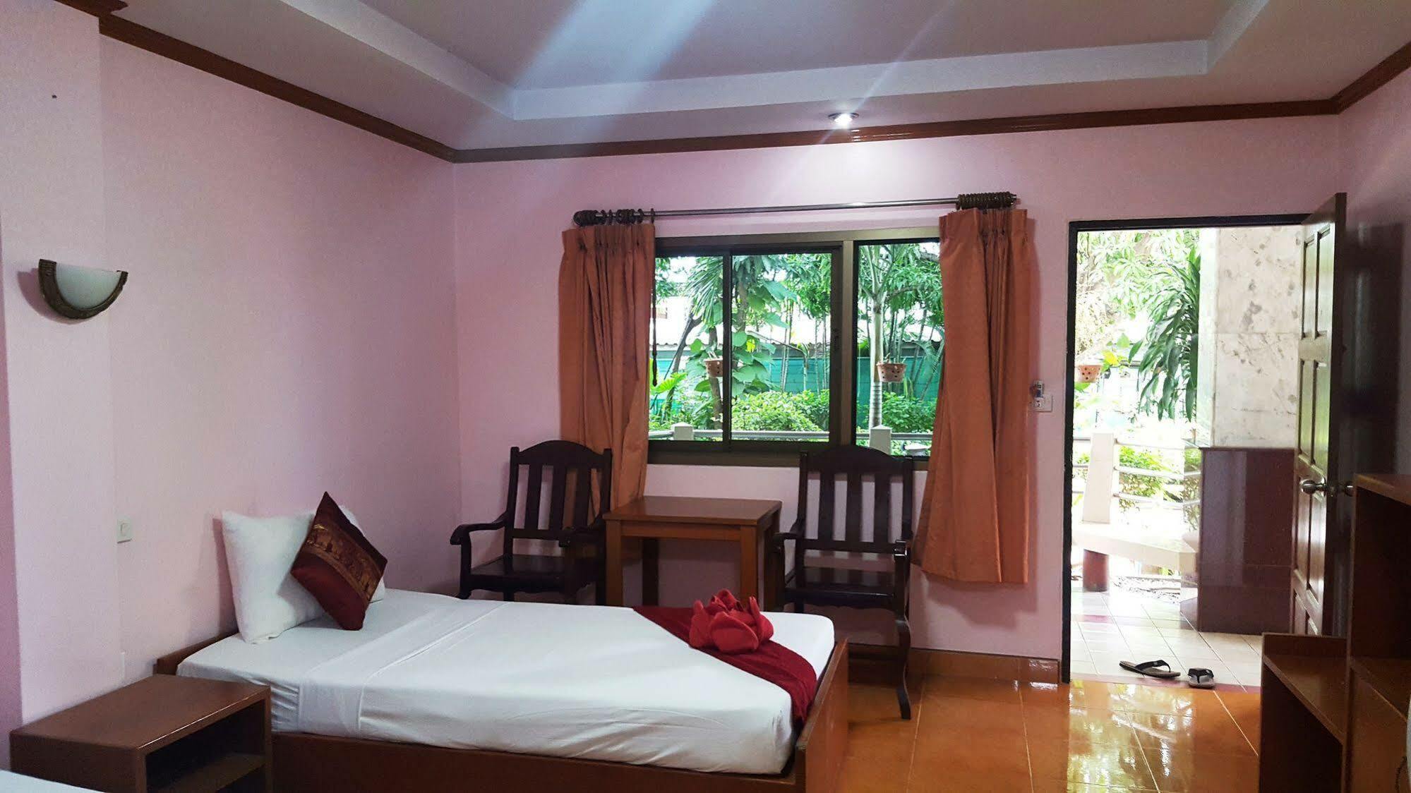 Hotel Coconut House Chaweng à Ko Samui Extérieur photo